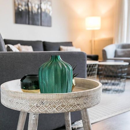 Castellana Suites Madrid Eksteriør bilde
