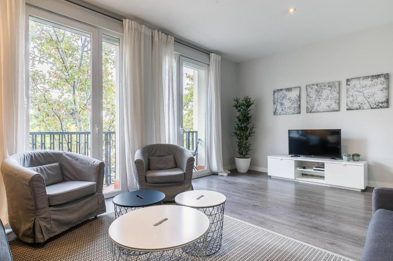 Castellana Suites Madrid Eksteriør bilde