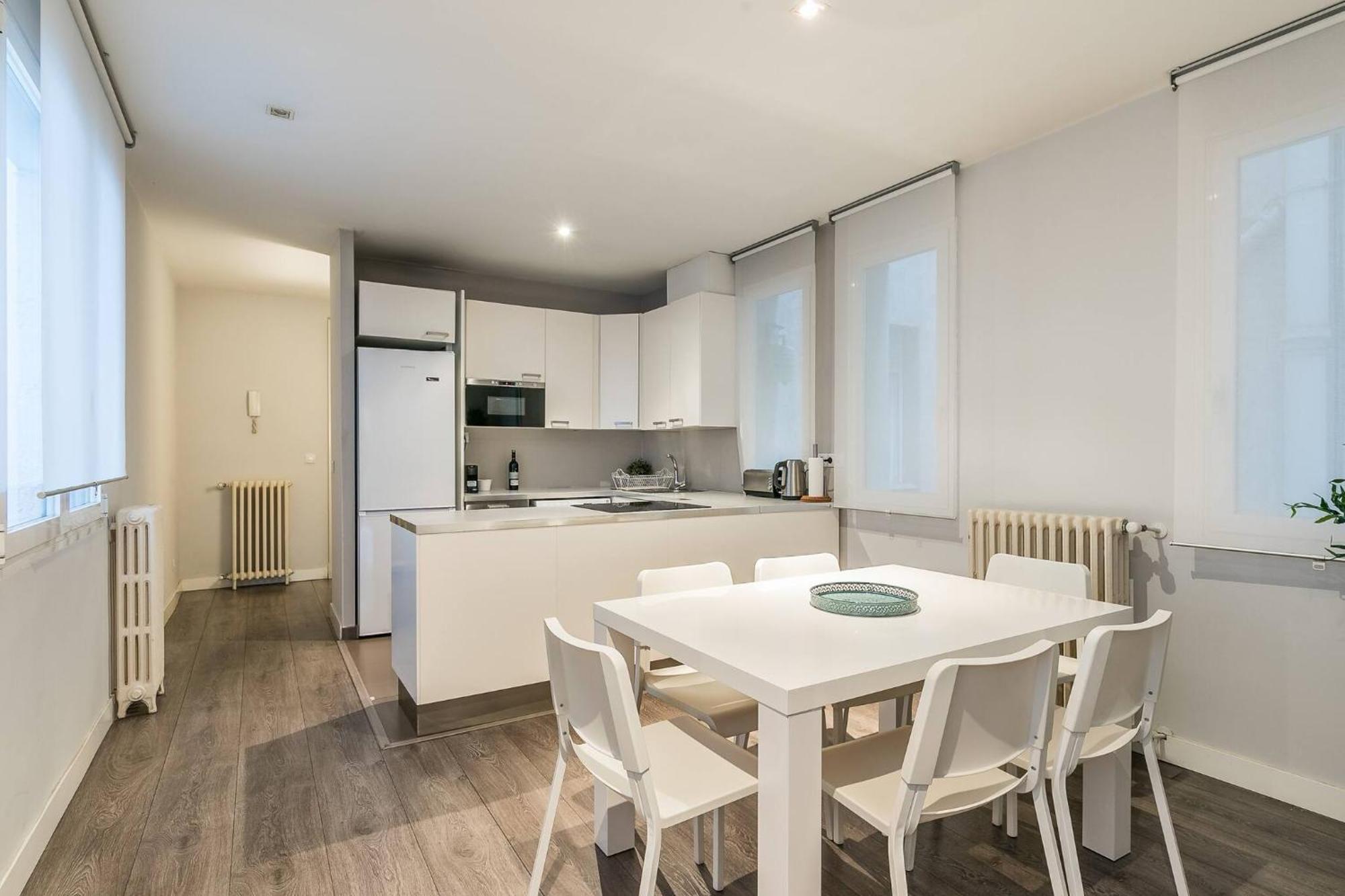 Castellana Suites Madrid Eksteriør bilde