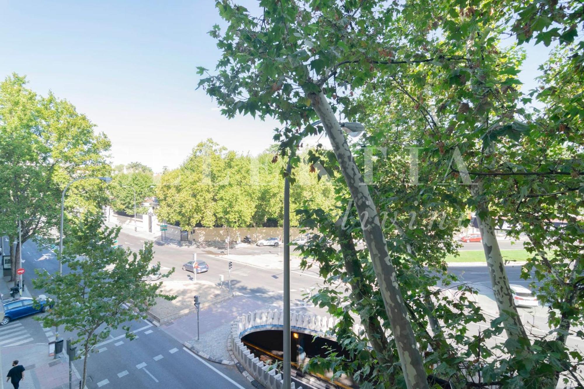 Castellana Suites Madrid Eksteriør bilde